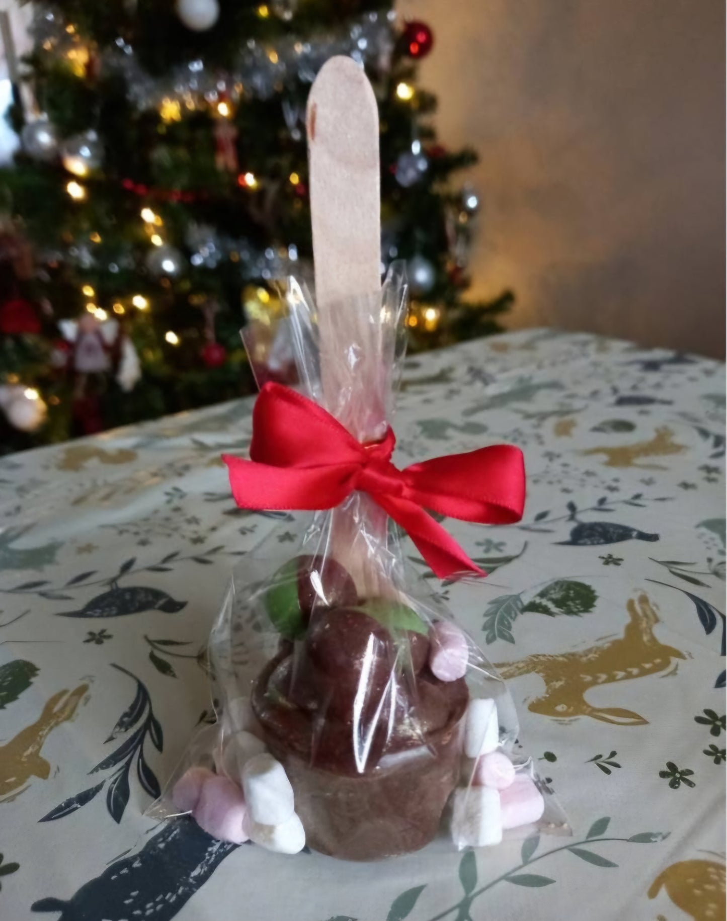 Hot chocolate stirrer with marshmallows - Secret Santa gift